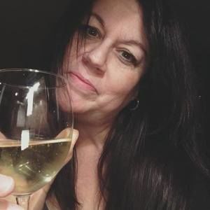 Meet your Posher, Laurie